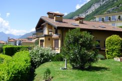 Apartment Tremezzo with swimming pool, tennis court and lake view