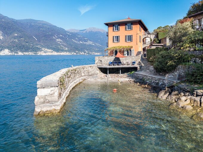 Lezzeno Exclusive Lakefront Property with Boathouse