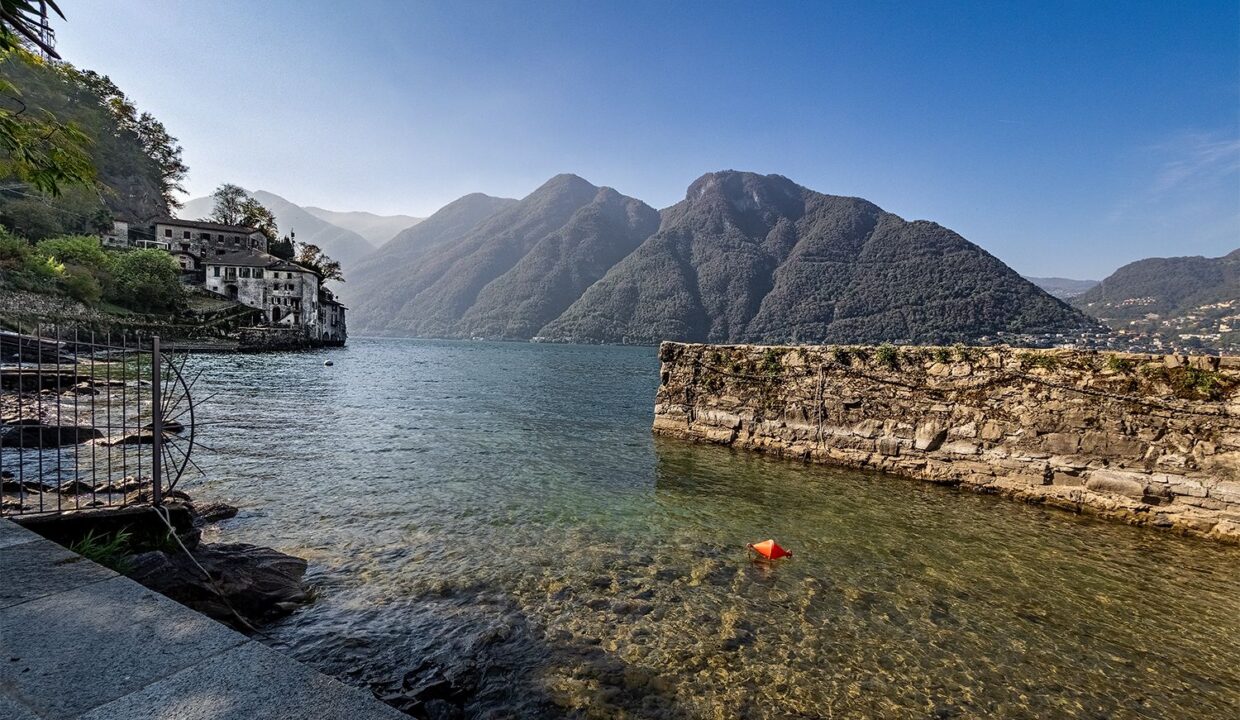 Lezzeno Exclusive Lakefront Property with Boathouse