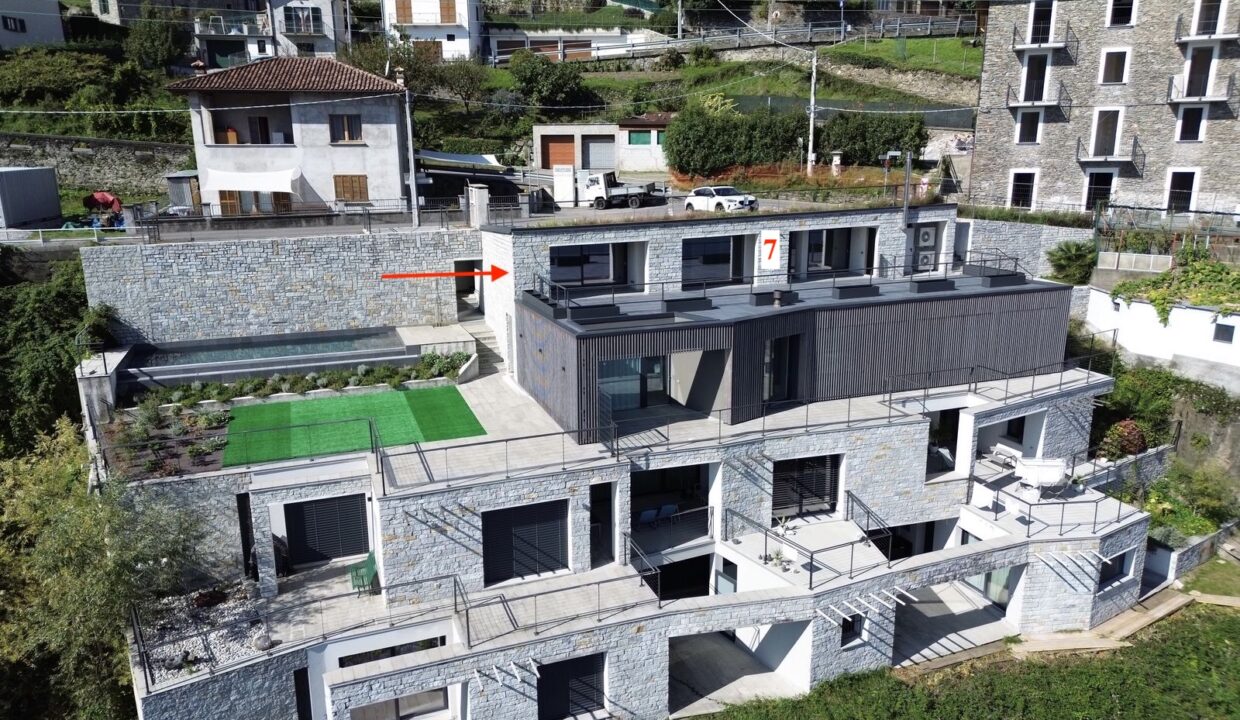 Lake Como Modern Apartment Residence with Pool