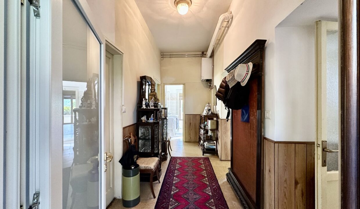 Apartment Front Lake Como with Garden Tremezzina
