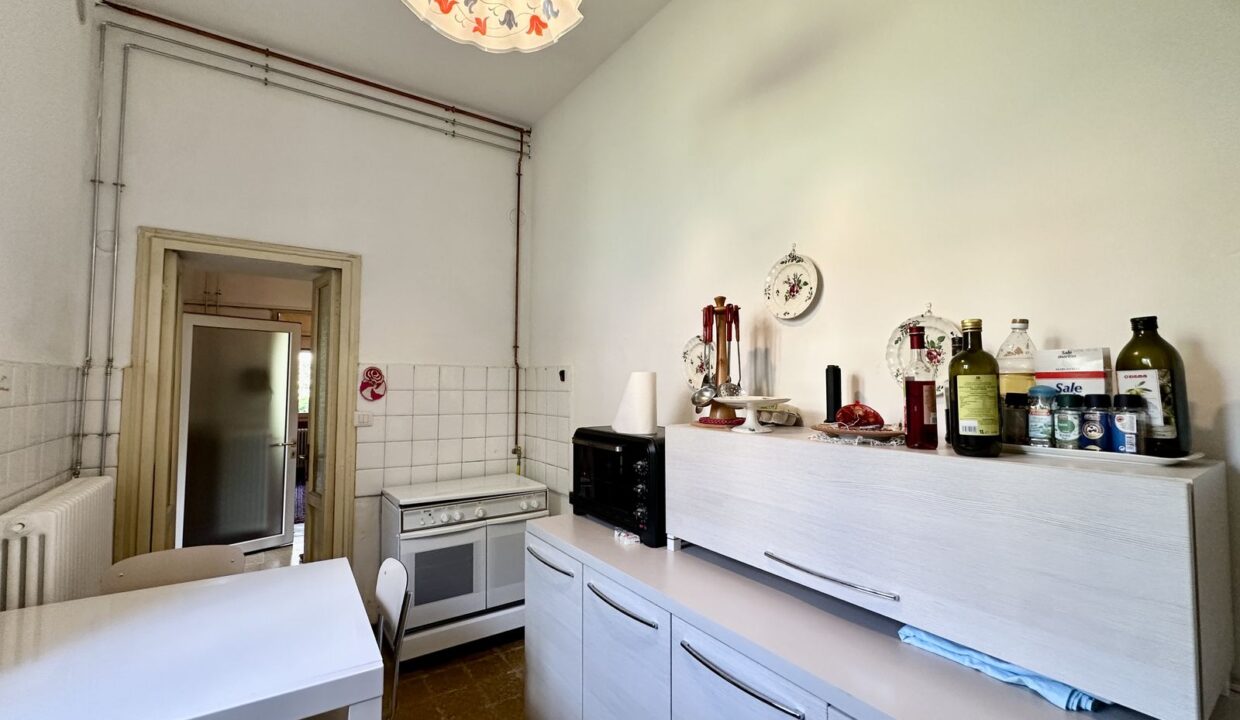 Apartment Front Lake Como with Garden Tremezzina