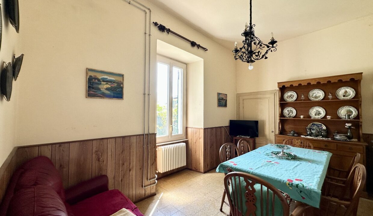 Apartment Front Lake Como with Garden Tremezzina