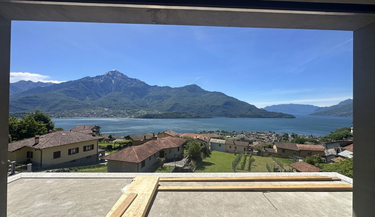 Lake Como Vercana Modern Apartments with Pool