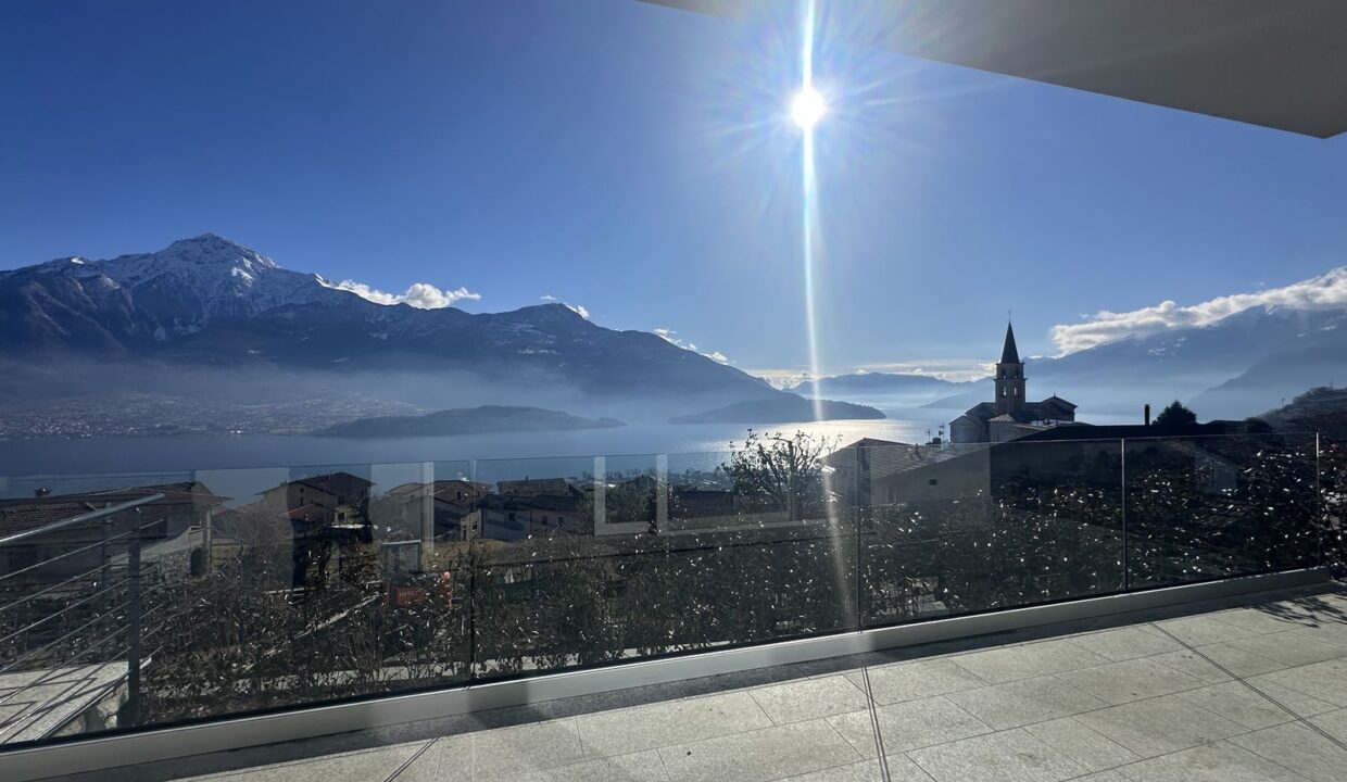 Lake Como Vercana Modern Apartments with Pool