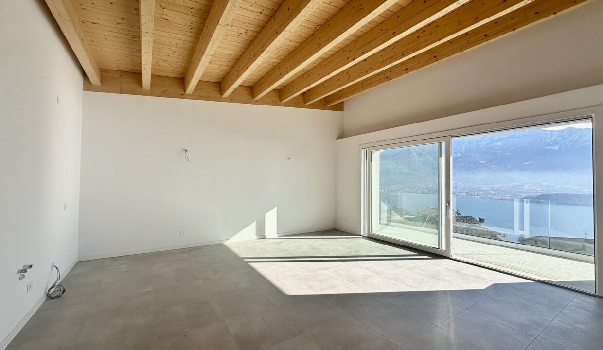 Lake Como Vercana Modern Apartments with Pool