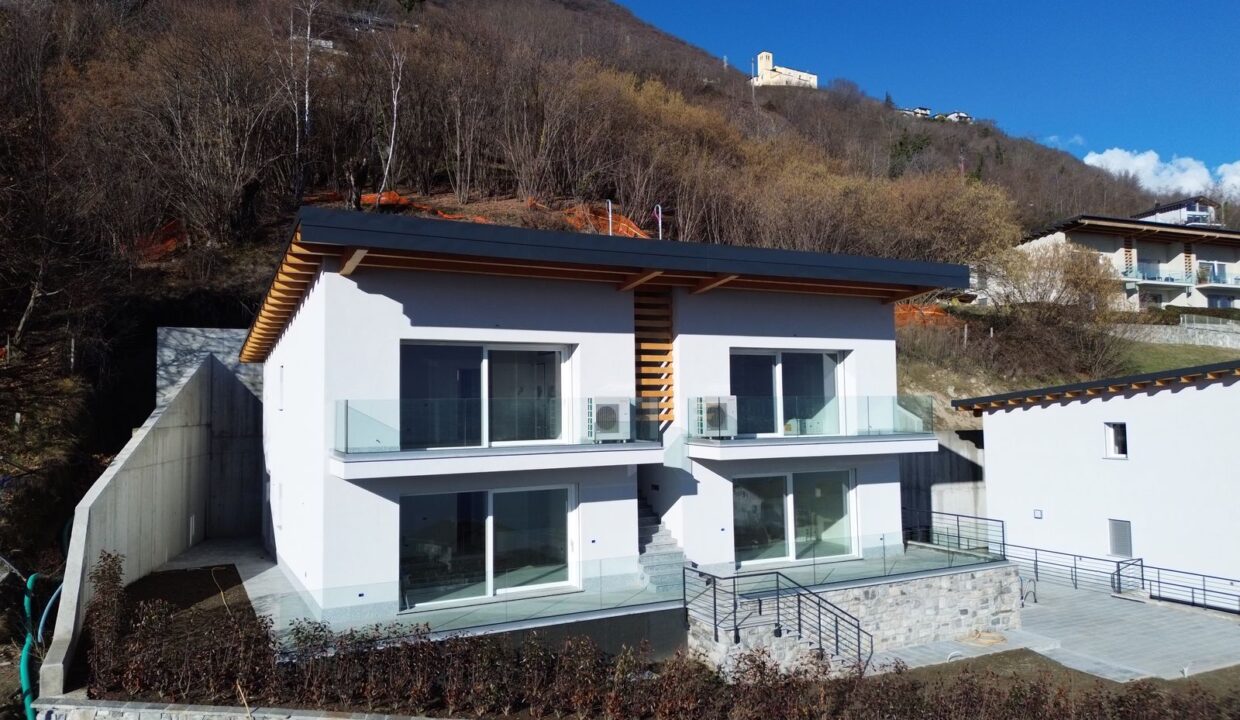 Lake Como Vercana Modern Apartments with Pool