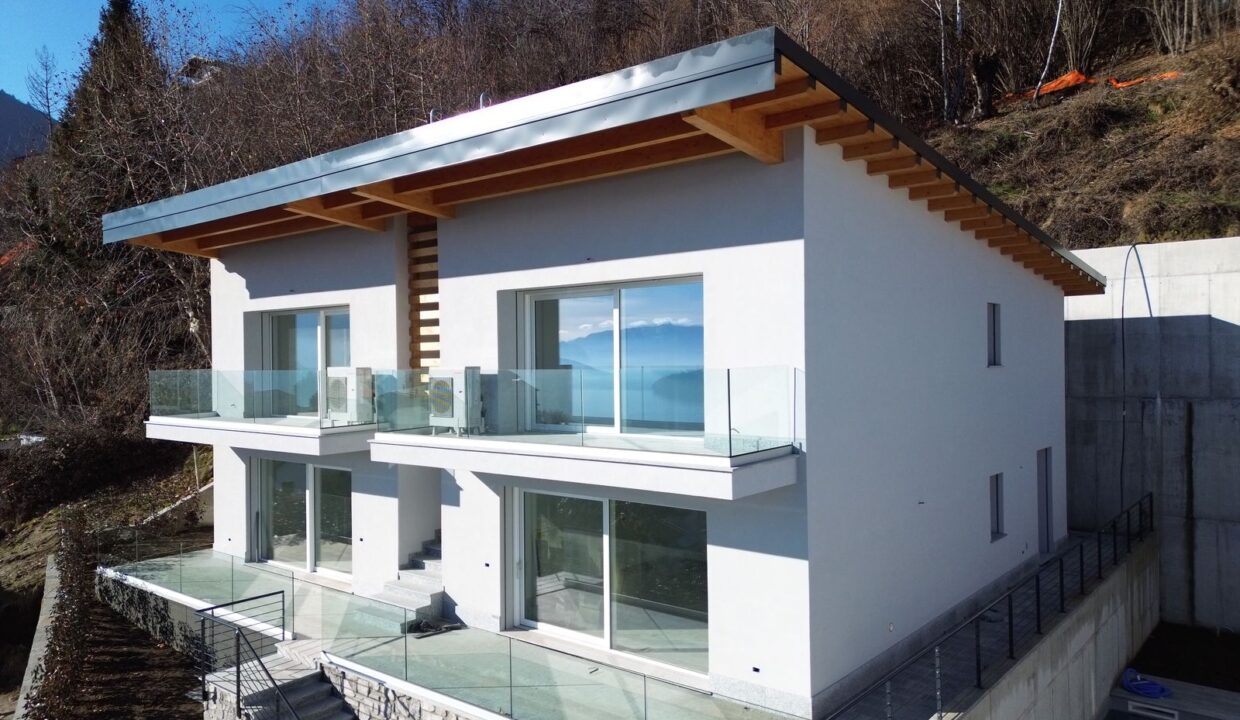 Lake Como Vercana Modern Apartments with Pool