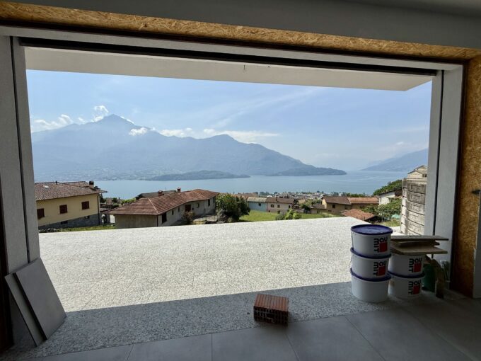 Lake Como New Apartment with Terrace Vercana