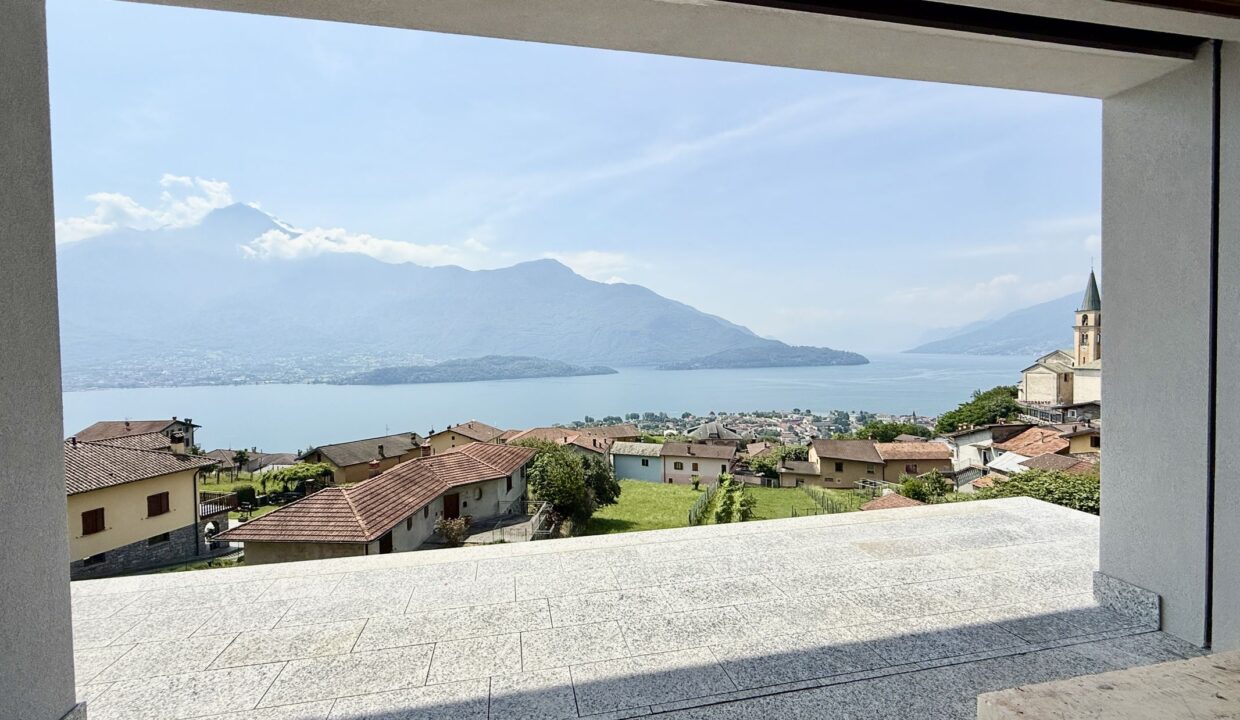 Lake Como Vercana Modern Apartments with Pool