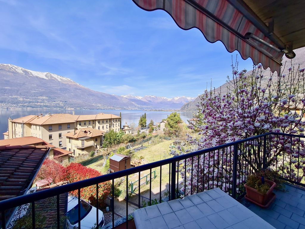 Lake Como Bellano Apartment with Lake View