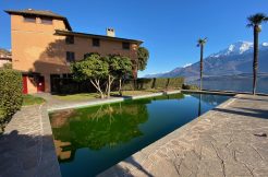 Apartment Directly on Lake Como Domaso