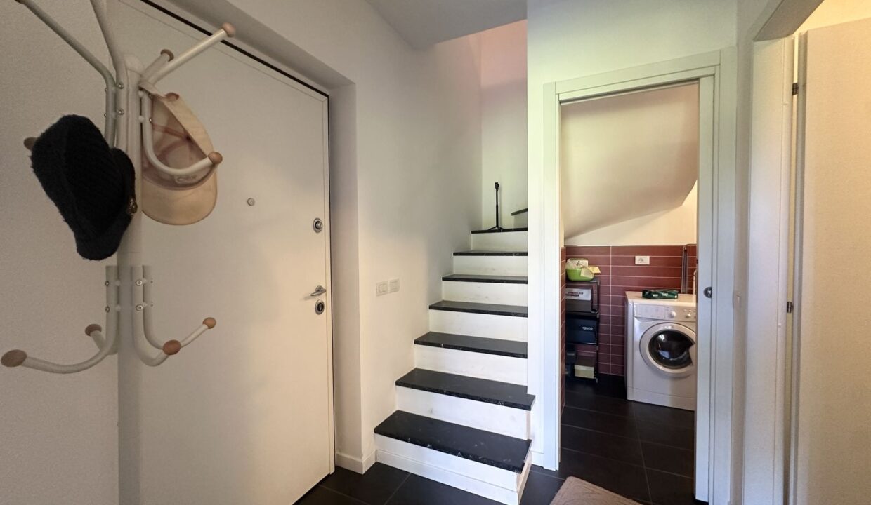 Domaso Apartment with Terrace and Pool