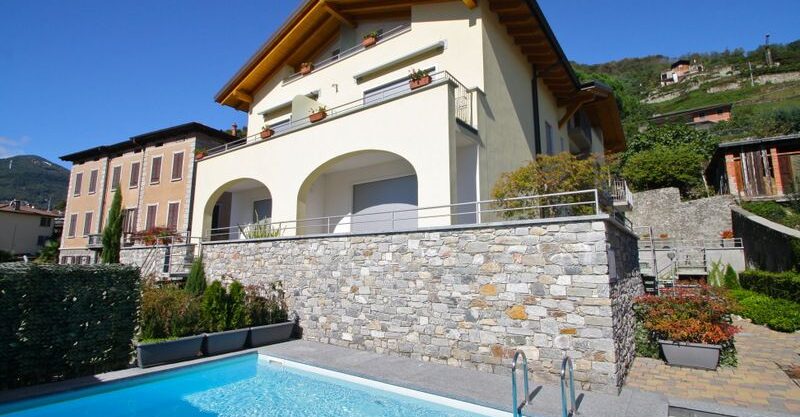 Domaso Apartment with Terrace and Pool