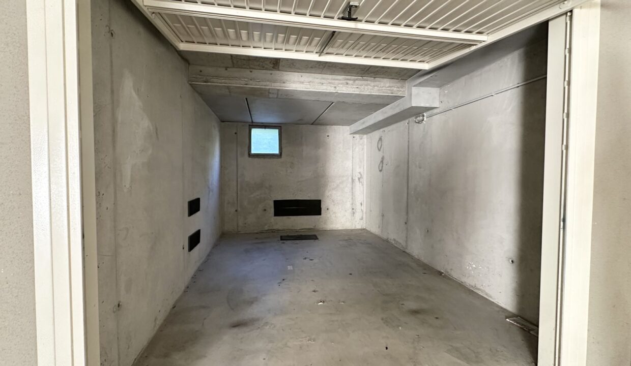 Domaso Apartment with Terrace and Pool
