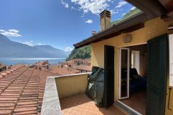 Lake Como Apartment with Terrace Dongo