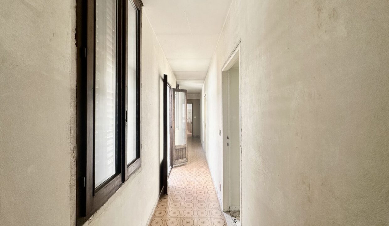 Lake Como Apartment with Terrace Dongo