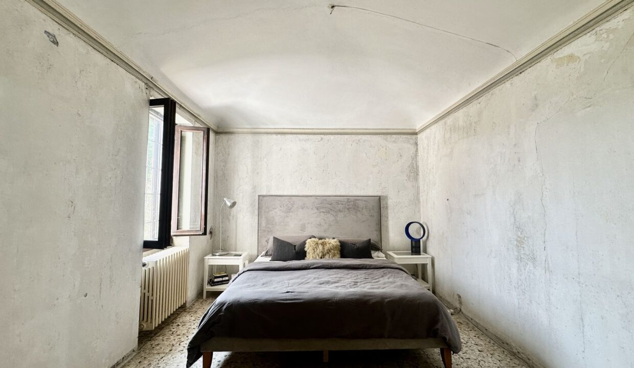 Lake Como Apartment with Terrace Dongo