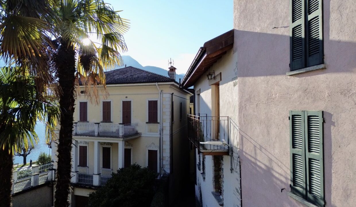 Renovated Apartment Gravedona ed Uniti with Lake View
