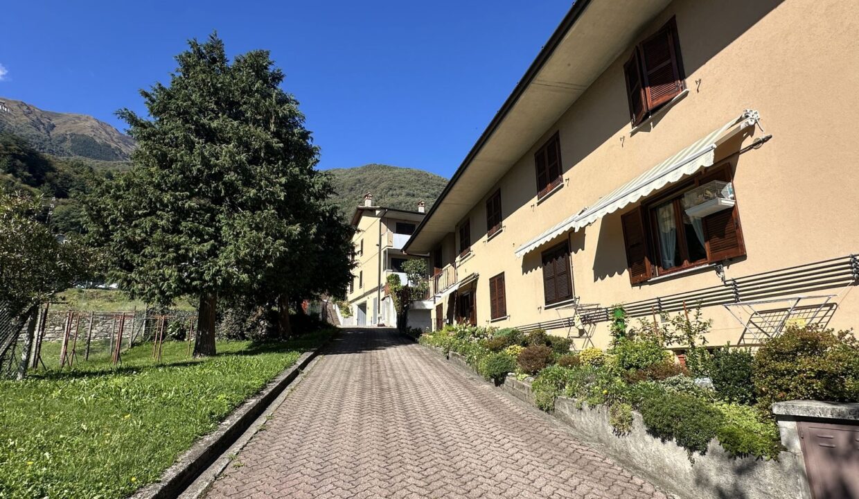 Lake Como Apartment with Garden - Musso