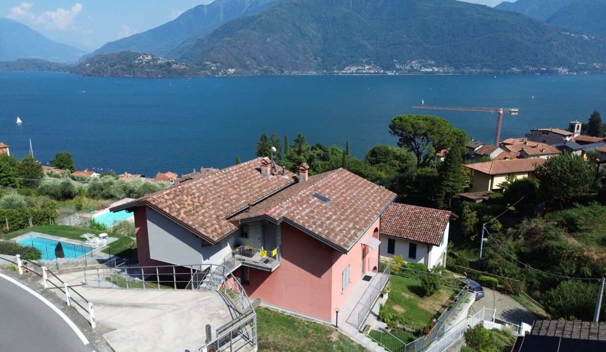 Apartment Musso with Terraces Garage and Lake View