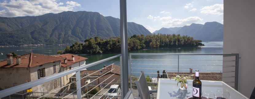 Tremezzina Beautiful apartment with swimming pool and lake view