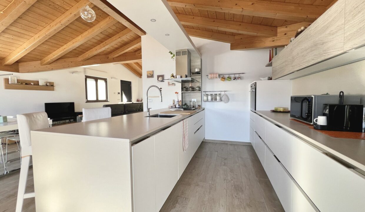 Lago Como Pianello Lario Apartment - kitchen