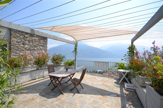 Pianello del Lario Apartment with lake view balcony - Lake Como view