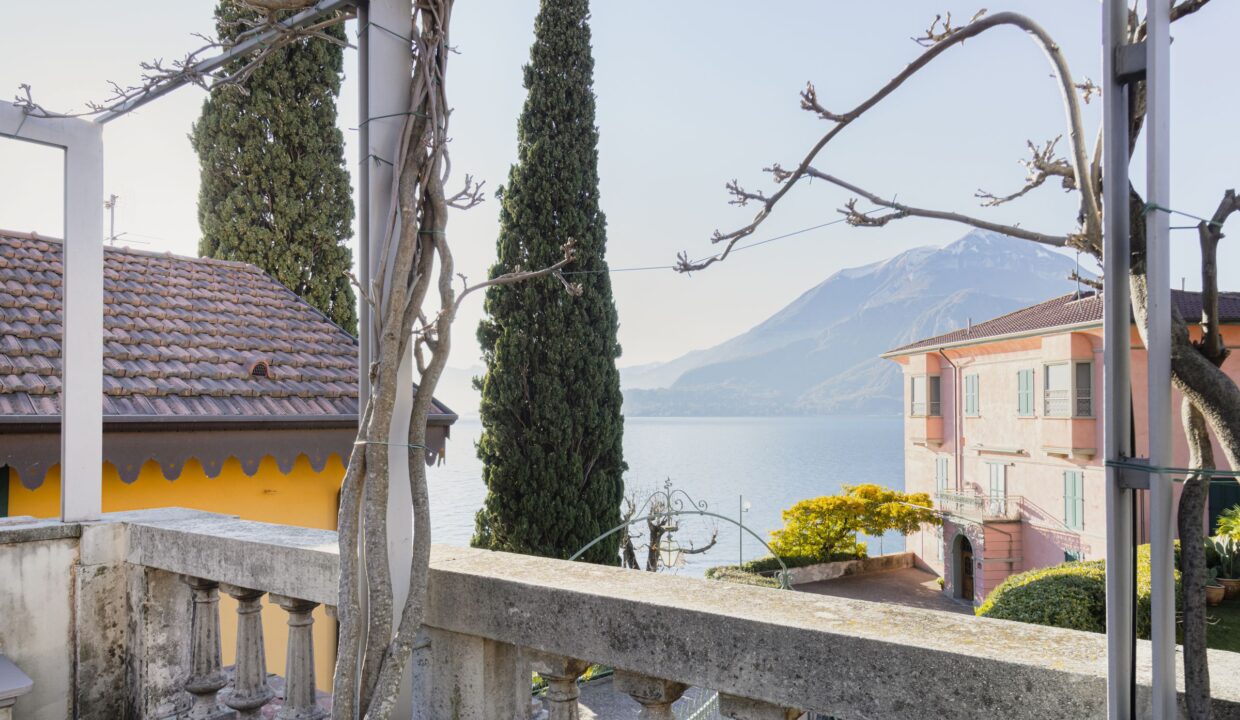 Varenna Apartment Front Lake Como