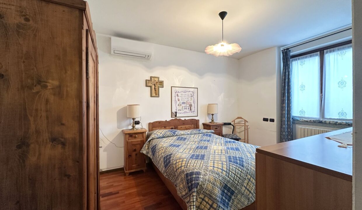 Apartment Varenna with Garden and 2 Garages