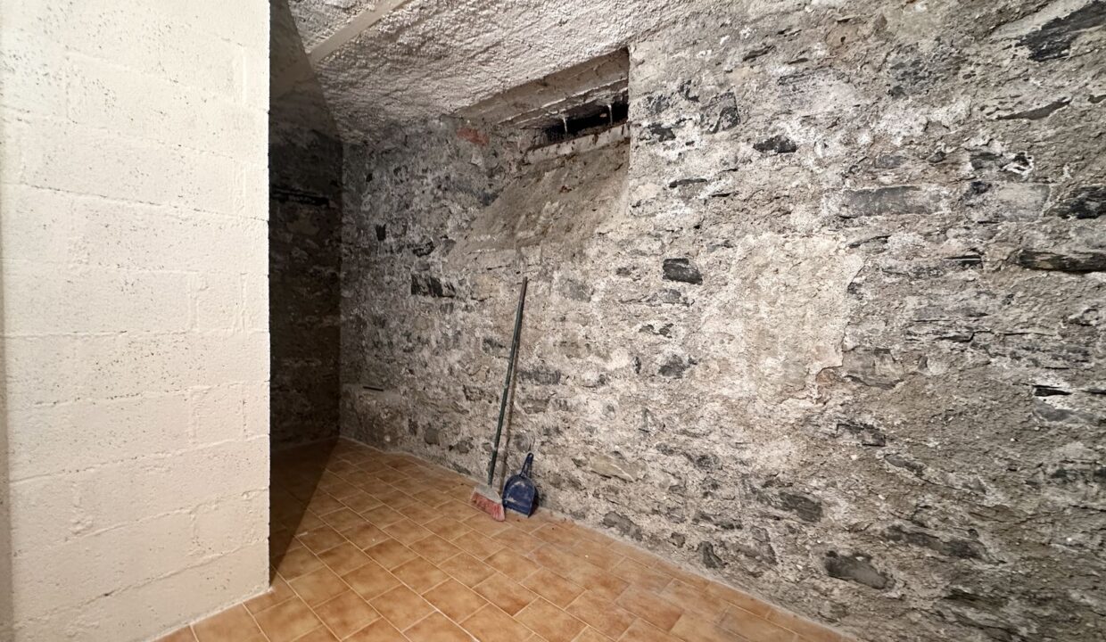 Apartment Varenna with Garden and 2 Garages