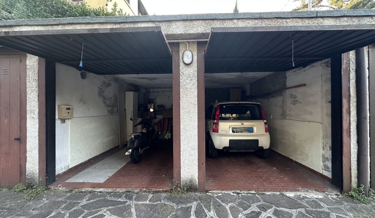 Apartment Varenna with Garden and 2 Garages