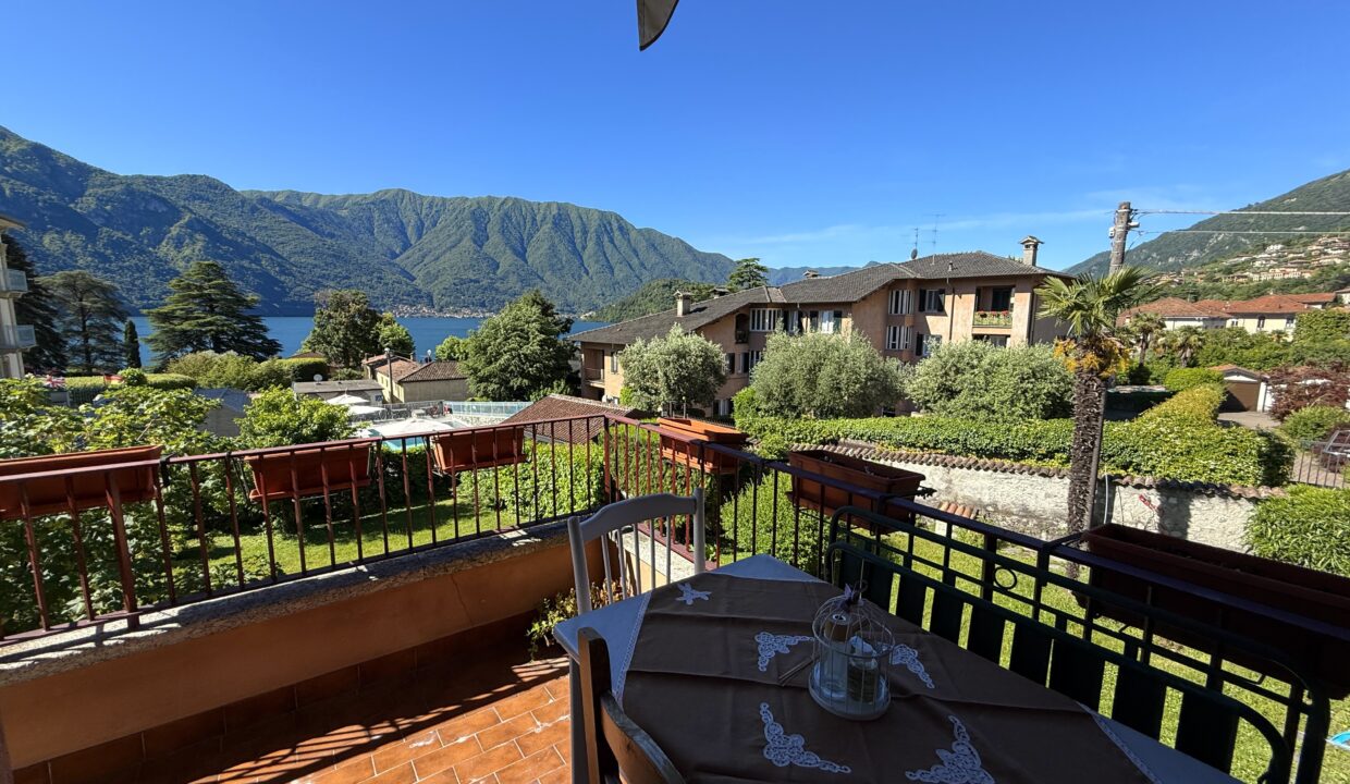 Appartamento a Mezzegra con Giardino e Vista Lago 21