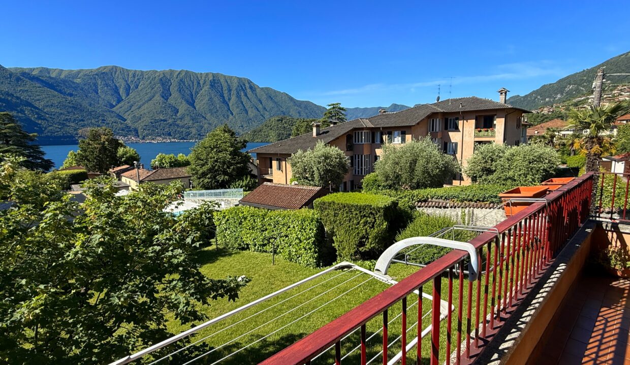 Appartamento a Mezzegra con Giardino e Vista Lago 23