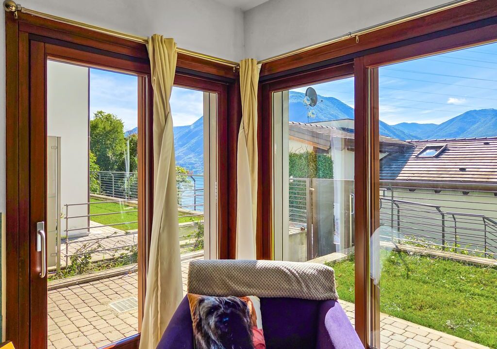 Argegno Villa con Piscina e Vista Lago11