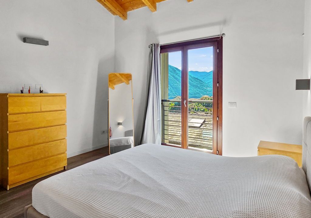 Argegno Villa con Piscina e Vista Lago26