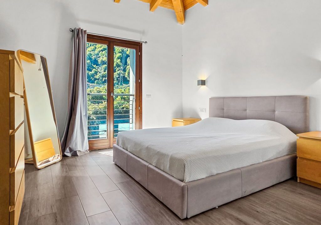 Argegno Villa con Piscina e Vista Lago28