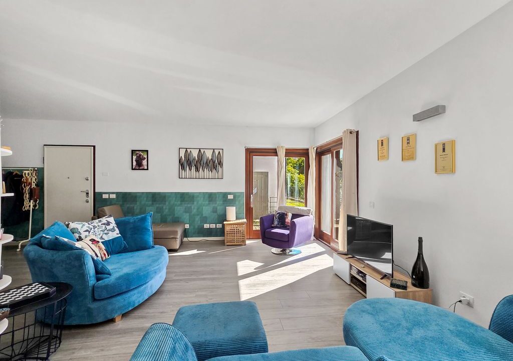 Argegno Villa con Piscina e Vista Lago9