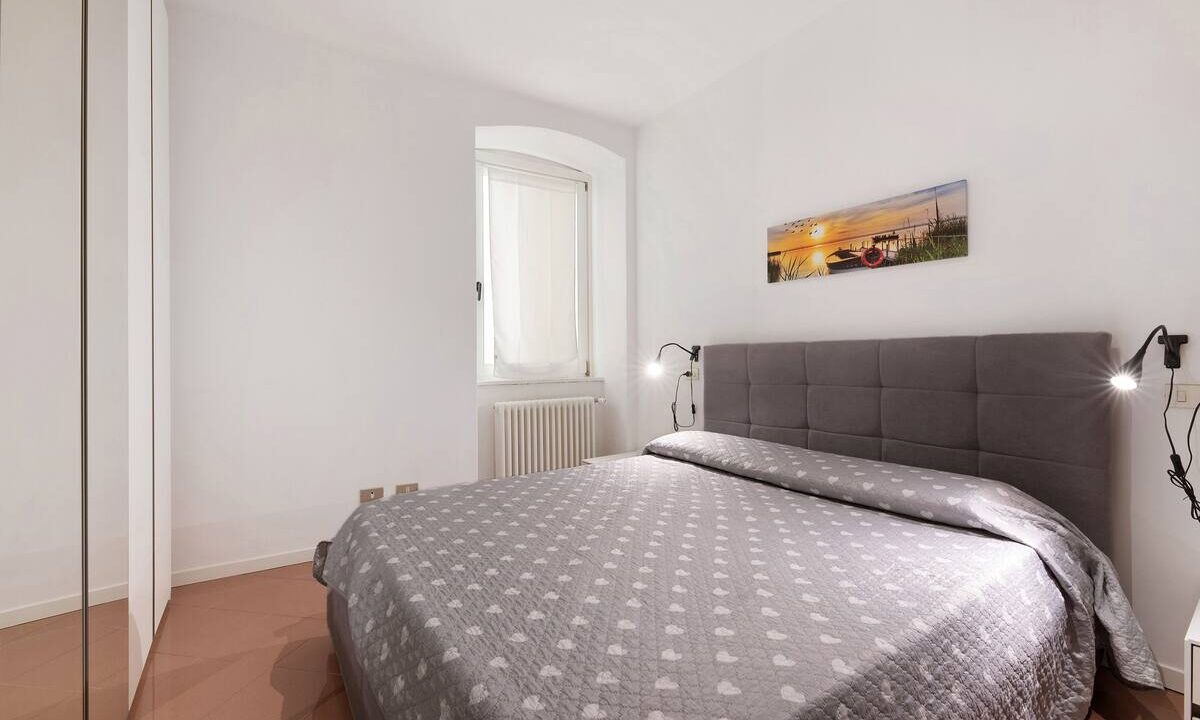 Lake Como Short Rental Apartments - Book Now!