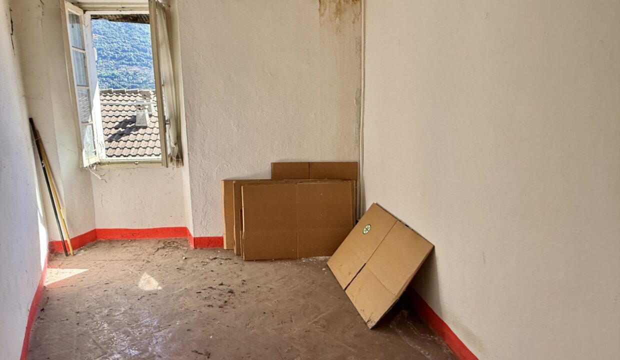 Brienno Porzione di Casa con scorcio Lago 4