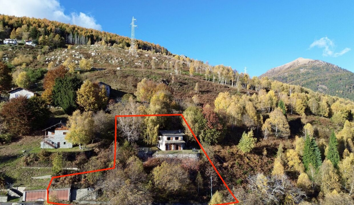 Detached House Gera Lario with Lake View