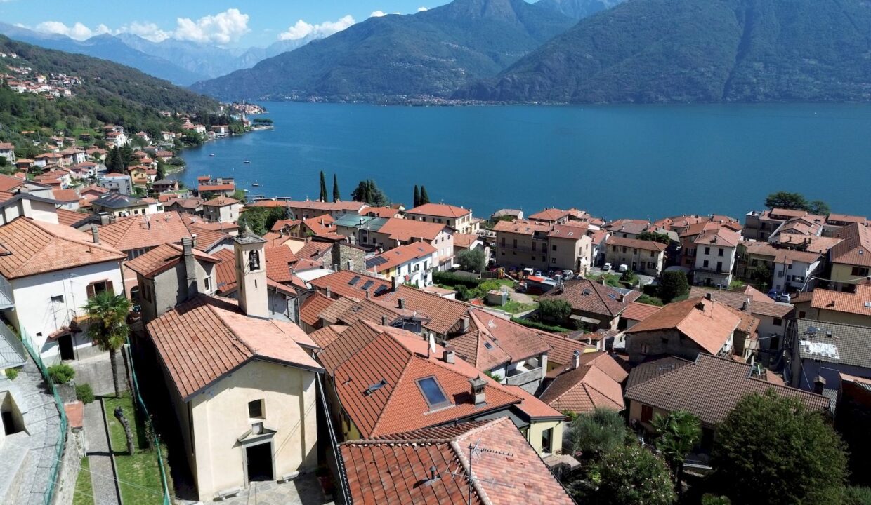 Lake Como San Siro House with Garden