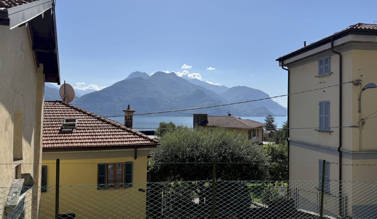 Lake Como San Siro House with Garden