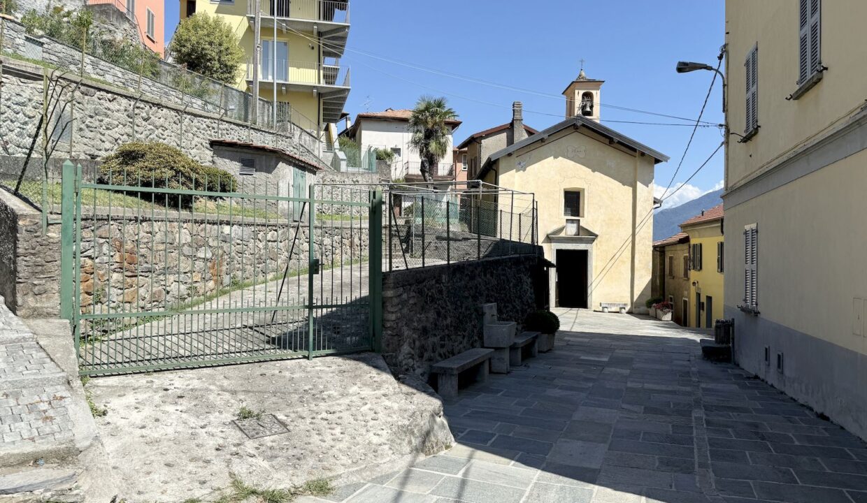 Lake Como San Siro House with Garden