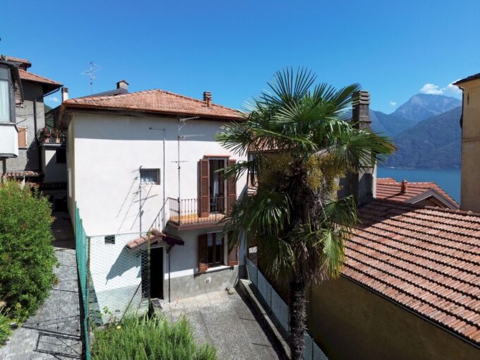 Lake Como San Siro House with Garden