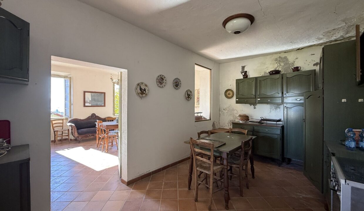 House Gravedona ed Unito with Garden and Lake View