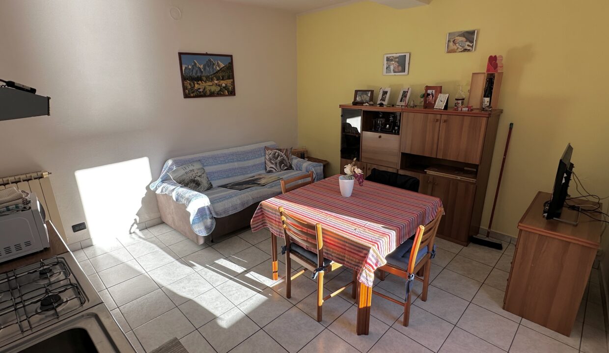 Carate Urio Porzione di Casa con Vista Lago24