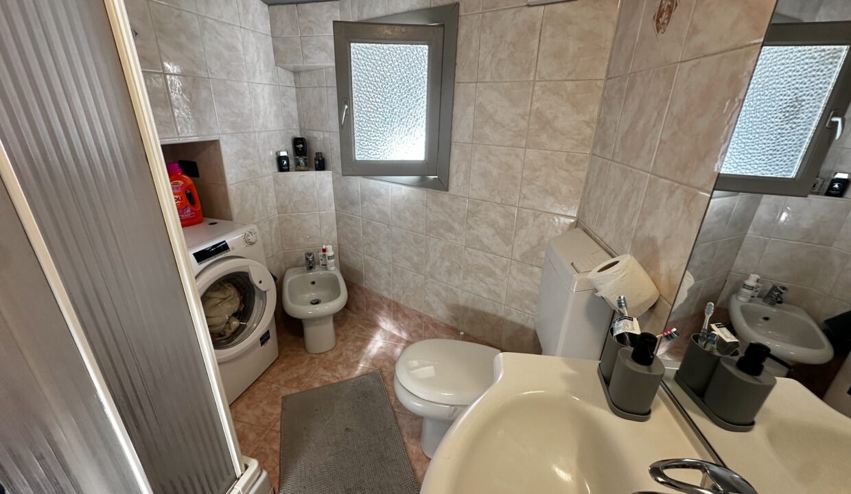 Carate Urio Porzione di Casa con Vista Lago8