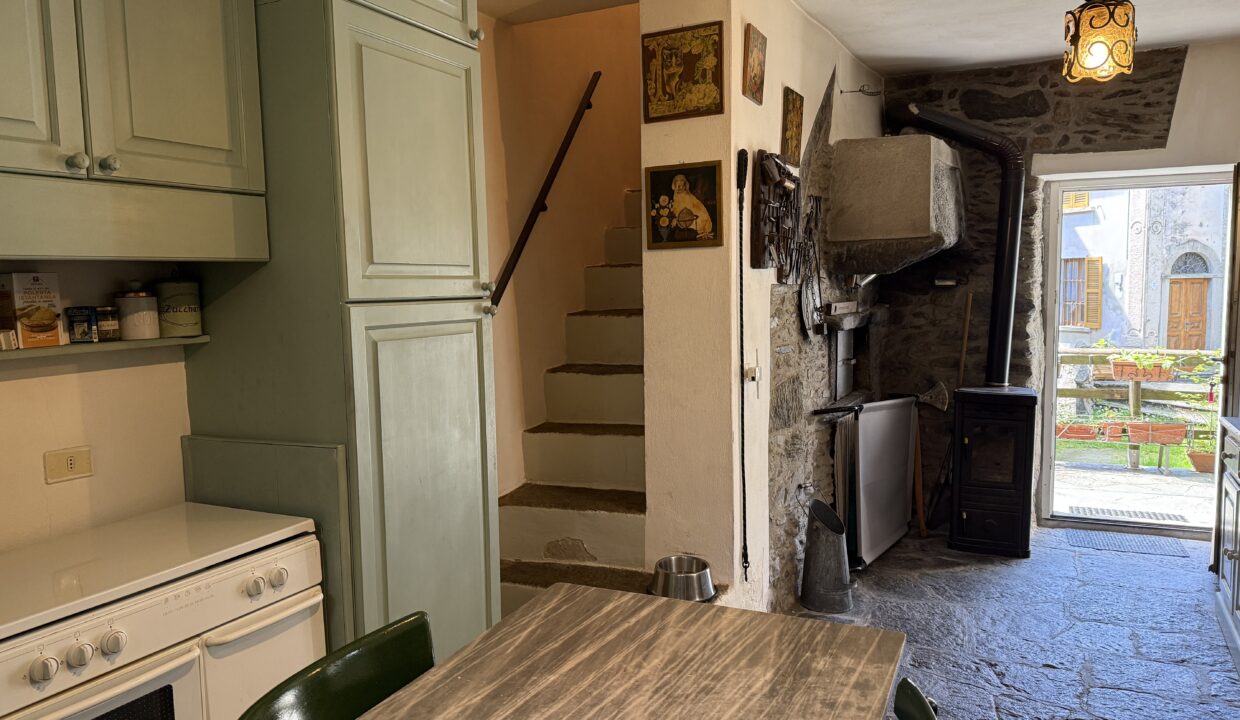 Carcente Porzione di Casa Arredata8