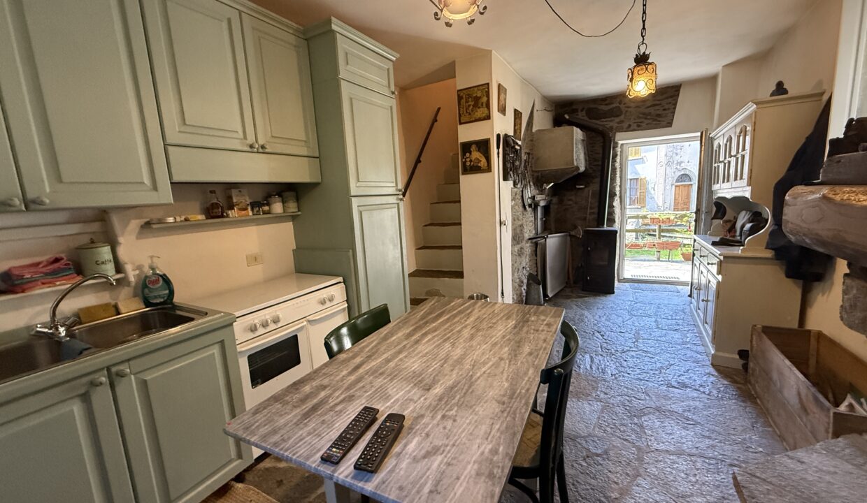 Carcente Porzione di Casa Arredata9